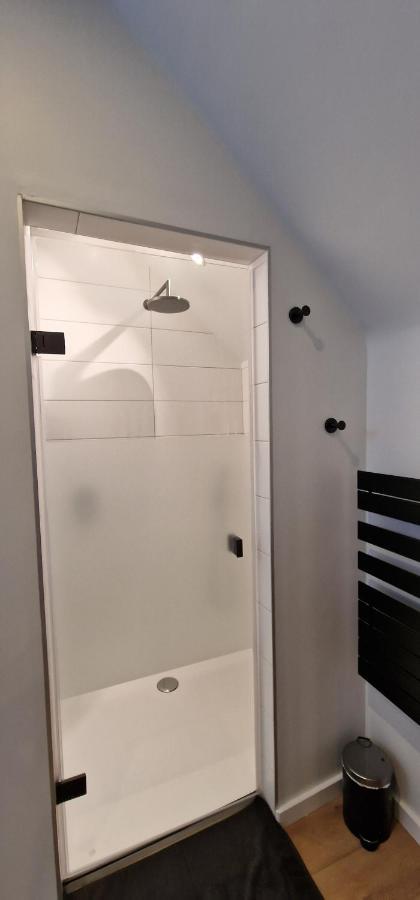 Bulle En Ville Maisonnette De Charme Spa Dış mekan fotoğraf